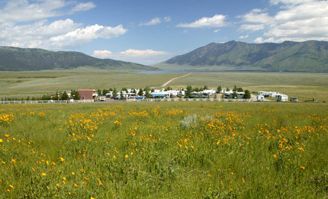 Red Rock RV Park and surrounding area.
